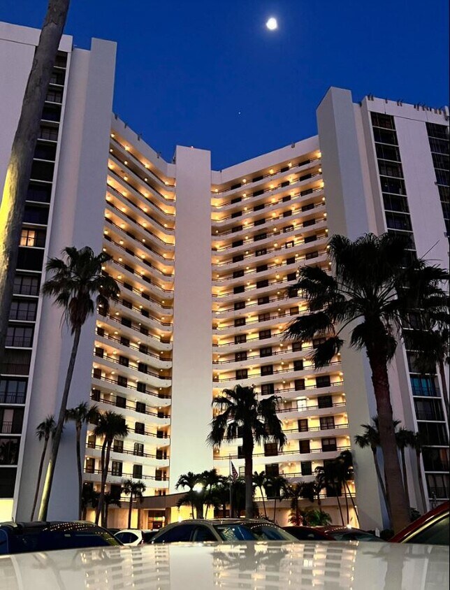 Front of Building - 9650 S Ocean Dr (Jensen Beach, FL)