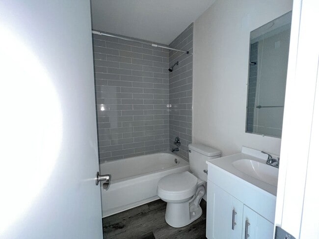 Photo - A591 Unit 6848-02