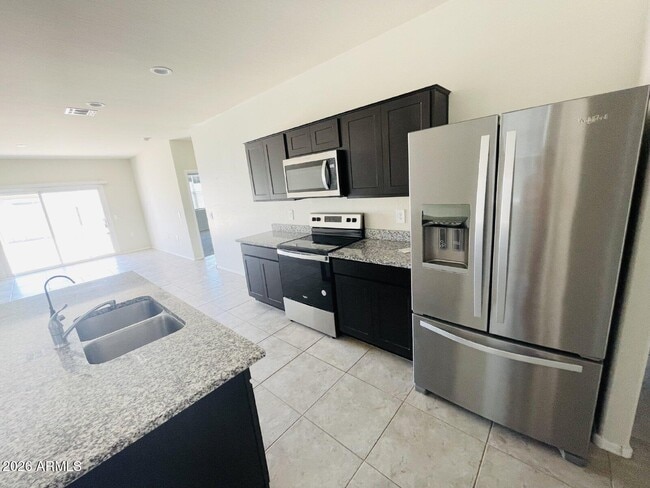 Photo - 35433 W San Alvarez Ave