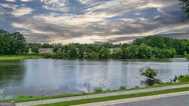 Photo - 1781 Waterside Dr