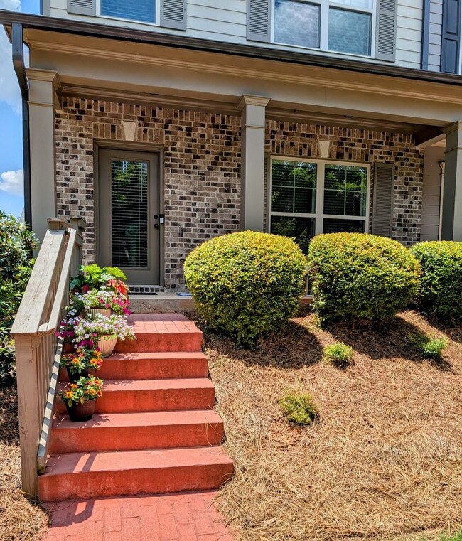 Charming 3BR Townhouse in Historic College... - Charming 3BR Townhouse in Historic College...