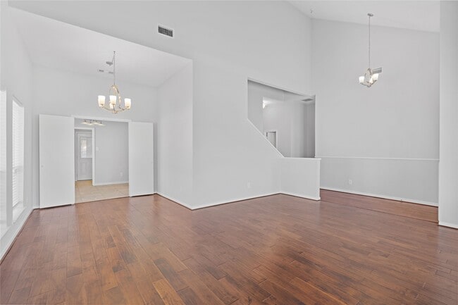 Photo - 15414 Willow River Dr