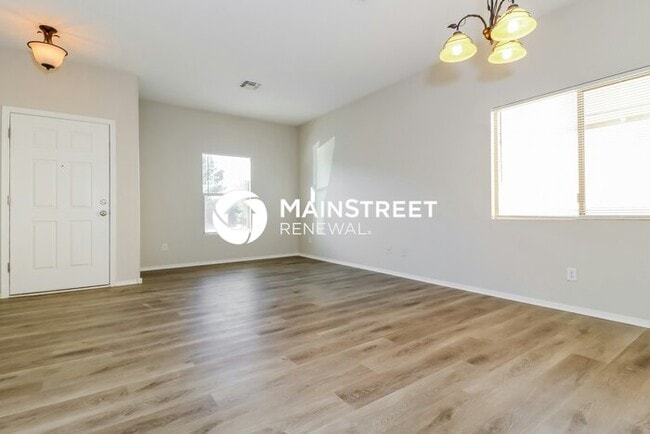 Photo - 4 Bedroom Pet-Friendly Home in SURPRISE, A...