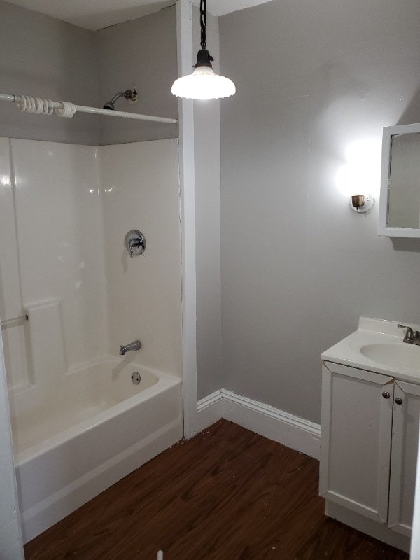 Photo - 218 Walnut St