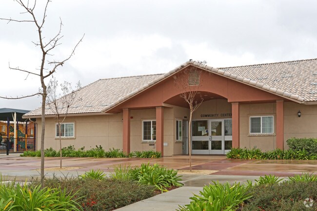 Photo - Parksdale Village II