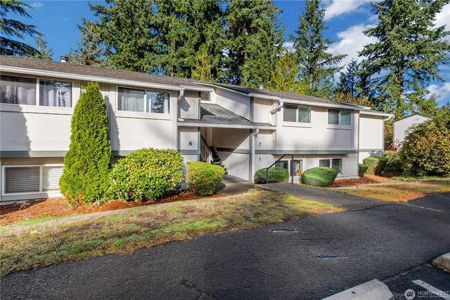 Building Photo - 419 S 325th Pl