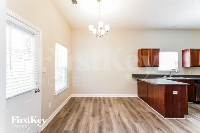 Photo - 2415 Damascus Dr