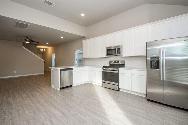 Photo - 21631 Coral Mist Dr