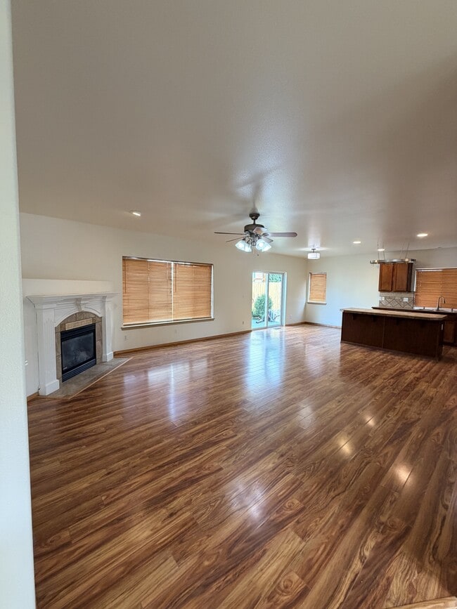 Photo - 7611 197th St Ct E