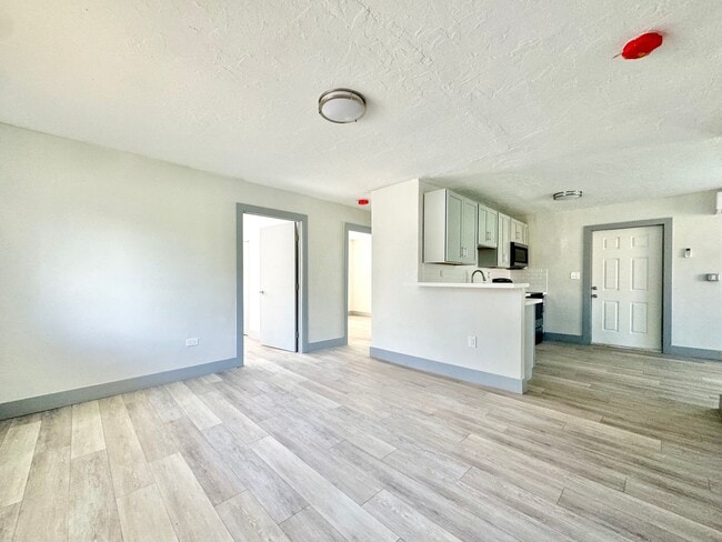 Photo - Fully Remodeled Three Bedroom Single Famil...