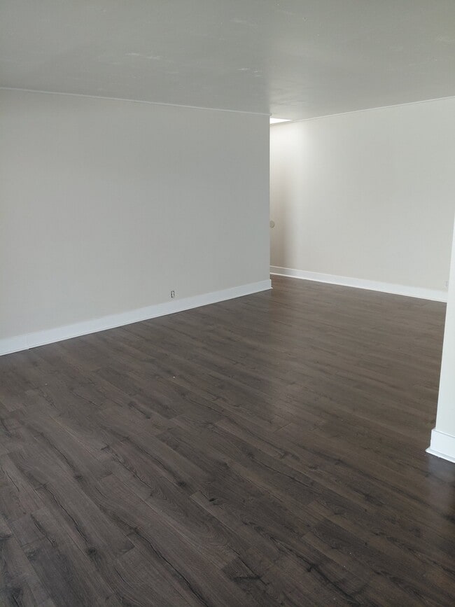 Photo - 1819 Lampton Ln Unit 3
