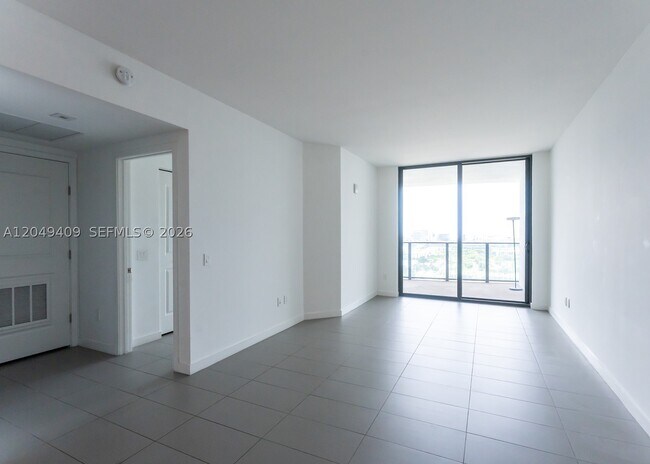 Photo - 1600 NE 1st Ct Unit 1814