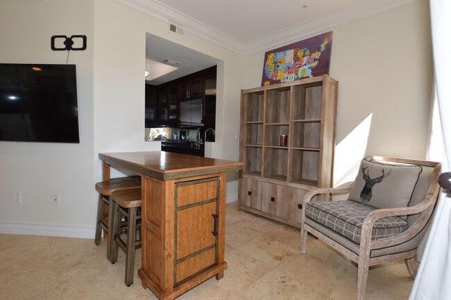 Photo - Beautiful and Bright Furnished, 1 Bd / 1 Ba  Condo w/ Pool View