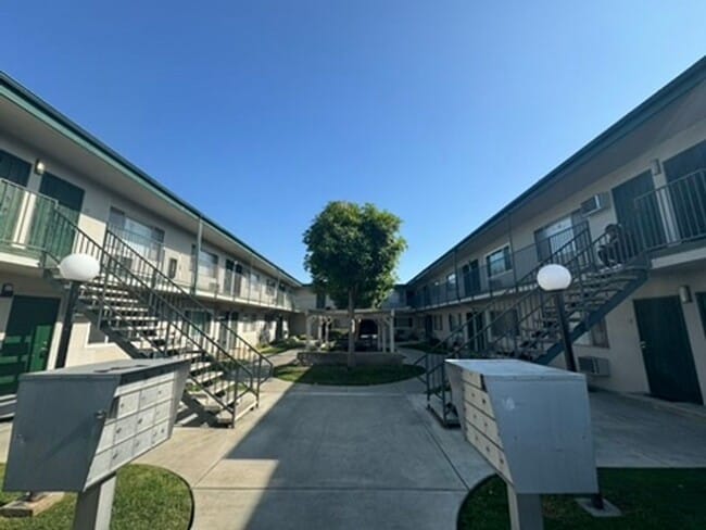 Building Photo - 13926 Ramhurst Dr