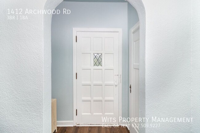 Photo - 1412 Archwood Rd