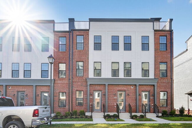 Building Photo - Be the First to Live Here! Brand-New 3BR Condo in Coalfield Station – Modern Living in the Heart ...