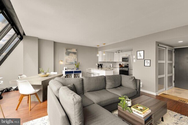 Photo - 1245 13th St NW Unit 1012