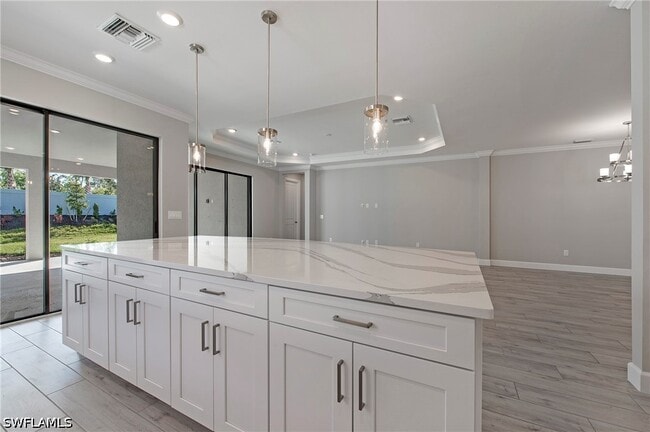 Photo - 17471 Caravita Ln