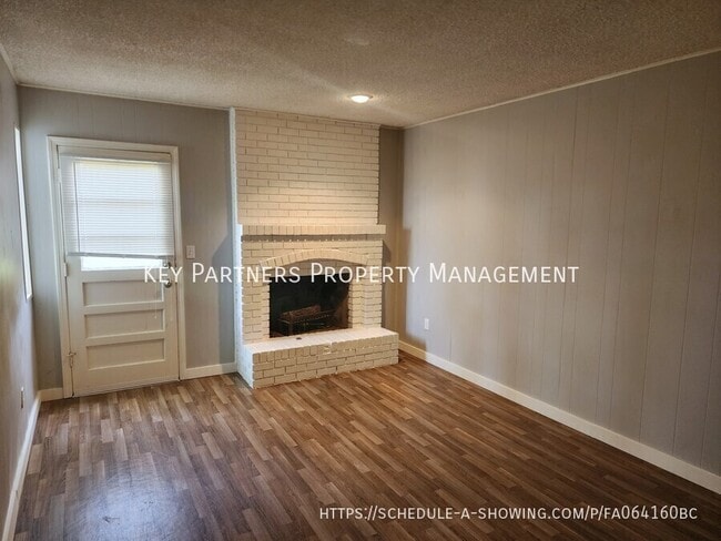 Photo - 9110 W 102nd St