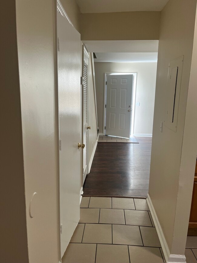 Photo - 3526 Brookway Dr