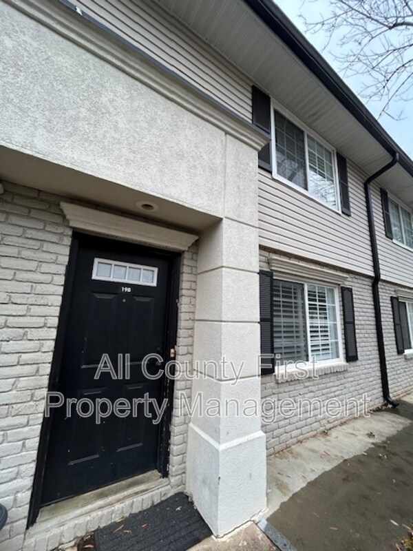 Photo - 6940 Roswell Rd Unidad 6940 Roswell Rd