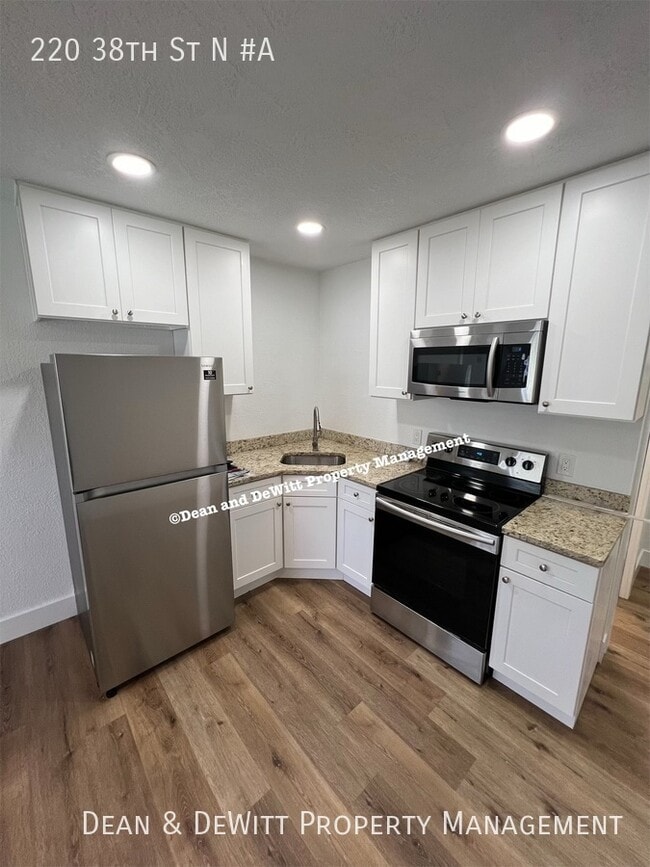 Photo - 220 38th St N Unit A