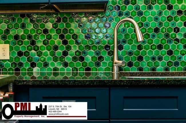 Building Photo - 1630 H St Unit D5 at the Senator Building