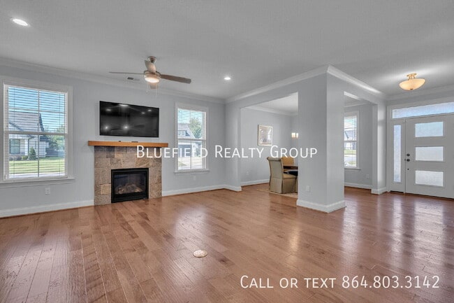 Photo - 2 Winding Rock Rd