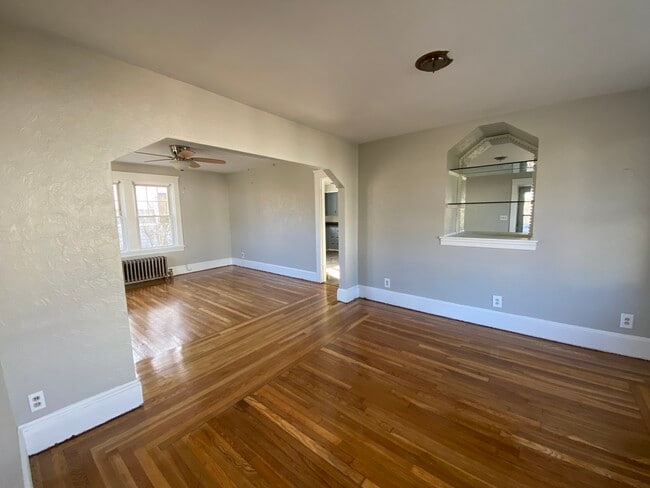434 Sharon St Unit 1