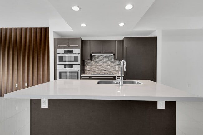 Building Photo - 7751 NW 107th Ave