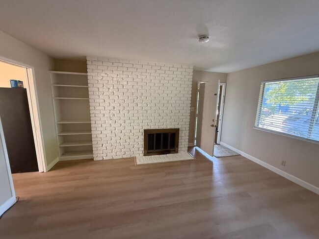 Photo - $2,695 - 2 Bd/1 Ba Duplex with remodeled kitchen and bath in Gilroy-Large backyard