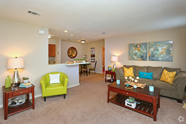 Interior Photo - The Oaks at Lake Jackson Rental