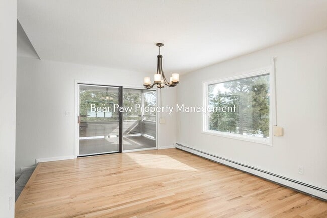 Photo - Beautiful Home in Genesee!!