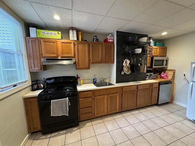 Photo - 602 Dorchester Ave Unit 1