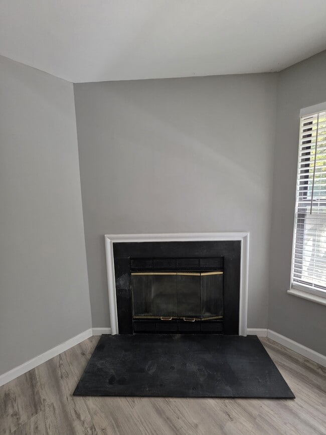 Photo - 813 Forest Trace Dr