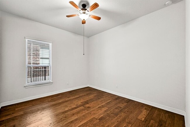 Photo - 308 Montalcino Blvd