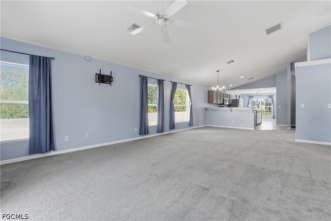 Photo - 3005 41st St W