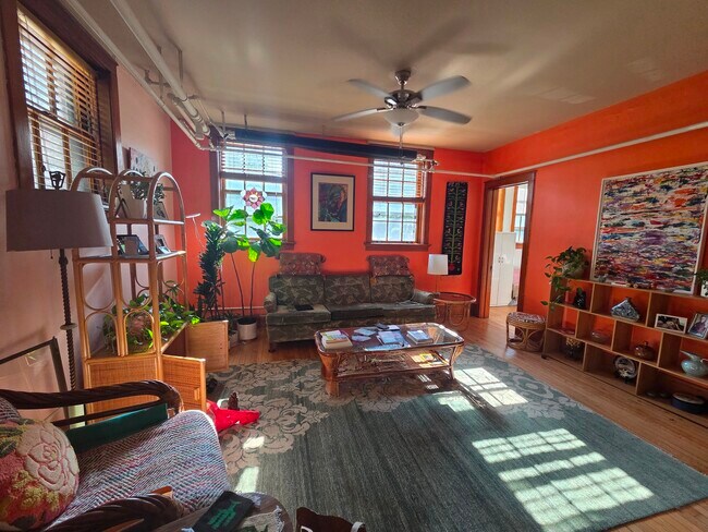 Photo - 2537 N Downer Ave Unit 14