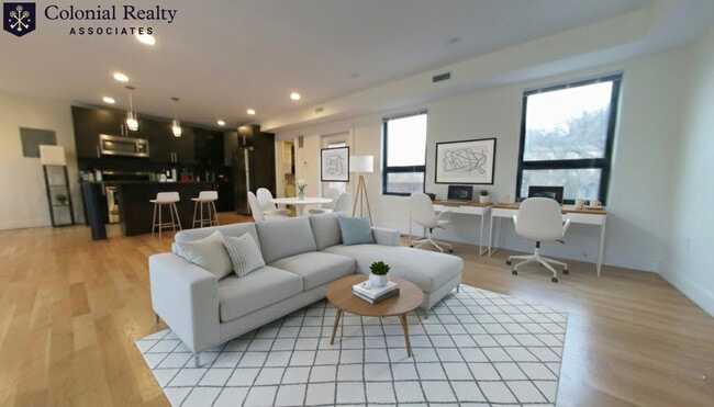 Photo - 1616 Beacon St Unit 3