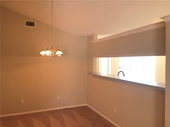 Photo - 621 Shenandoah Ct