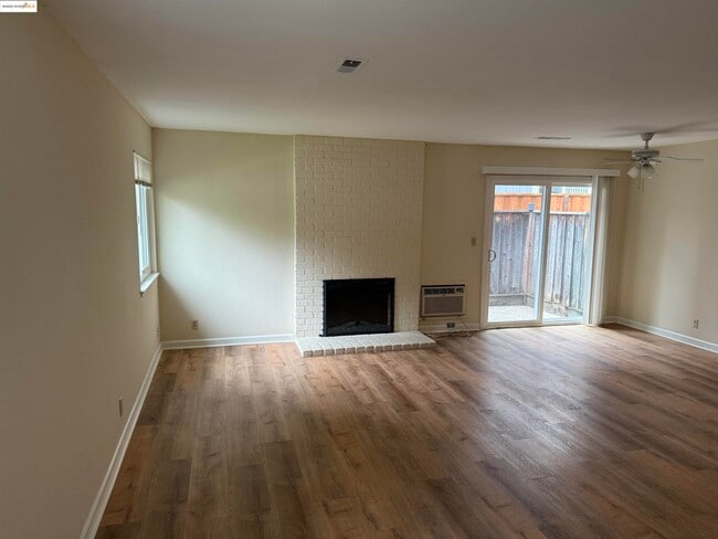 Photo - 1133 Kottinger Dr Unit #1