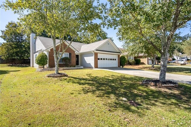 Photo - 2493 Barndale Dr