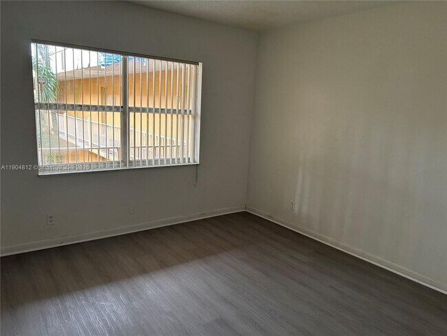 Photo - 18101 NW 68th Ave Unit B205