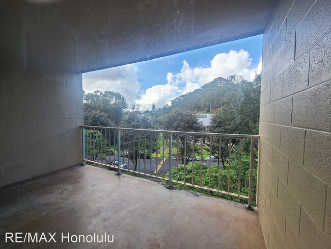 2 br, 1 bath House - 95-273 Waikalani Dr #... - 2 br, 1 bath House - 95-273 Waikalani Dr #...