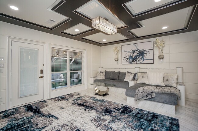 5711 Sugar Hill Dr Unit 29
