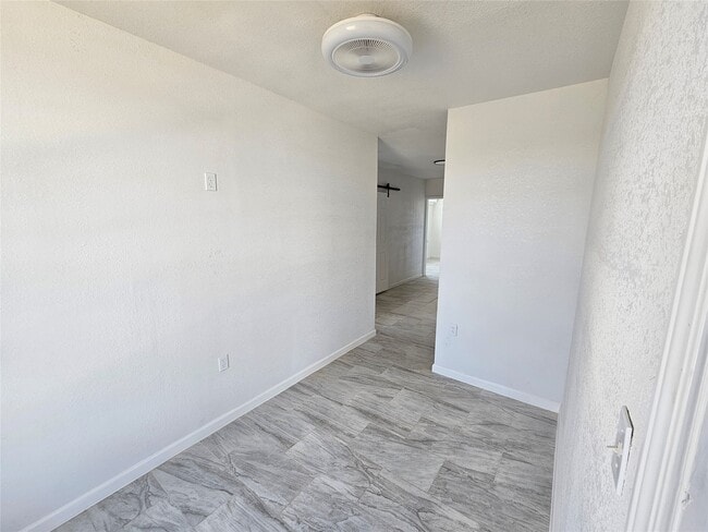 Photo - 1368 Rd 5735