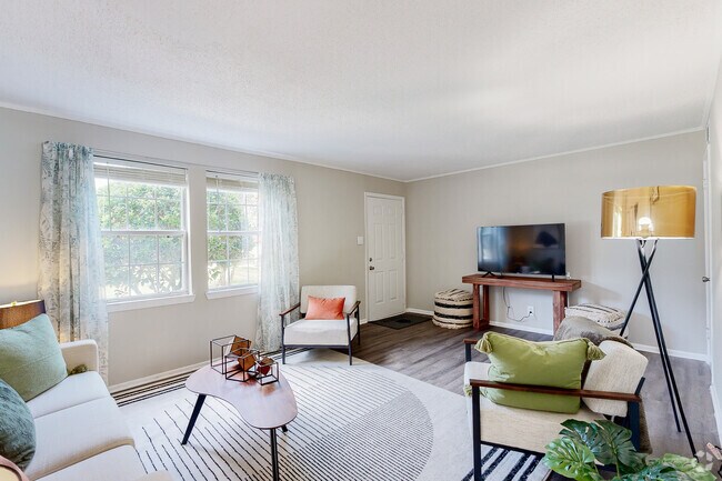 2BD 2BA 1,250SF