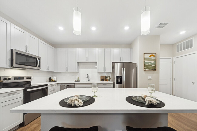 Ascend Ridgewood Lakes