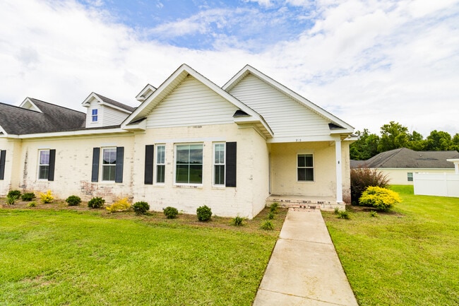 Photo - 235 Sawgrass Trail