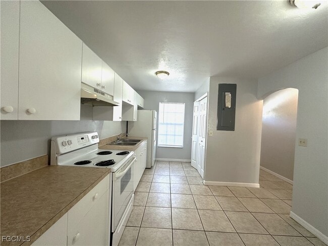 Photo - 3120 Economy St